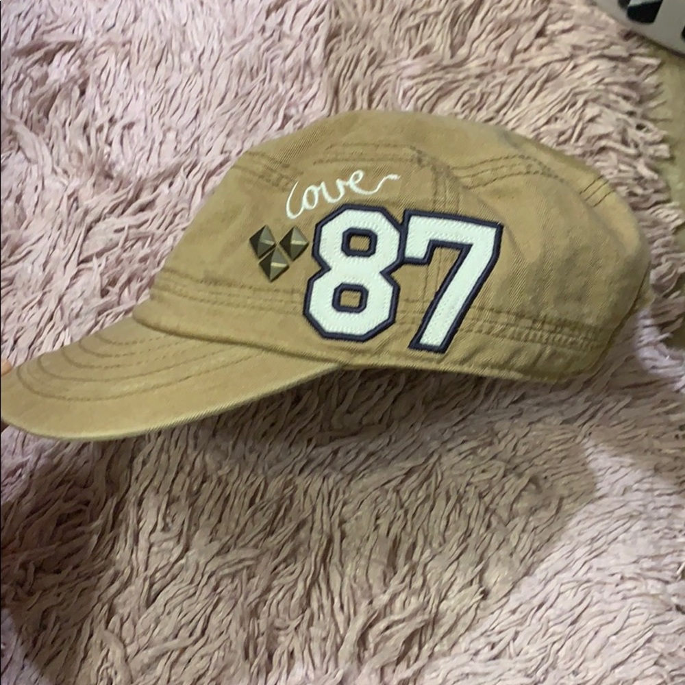 Women cap